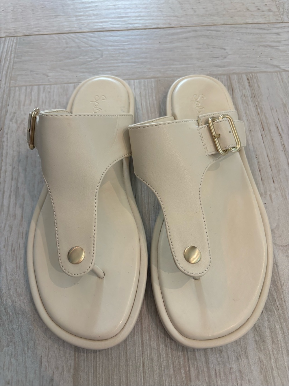 Splendid Cream Buckle Thong Sandals with Gold Hardware